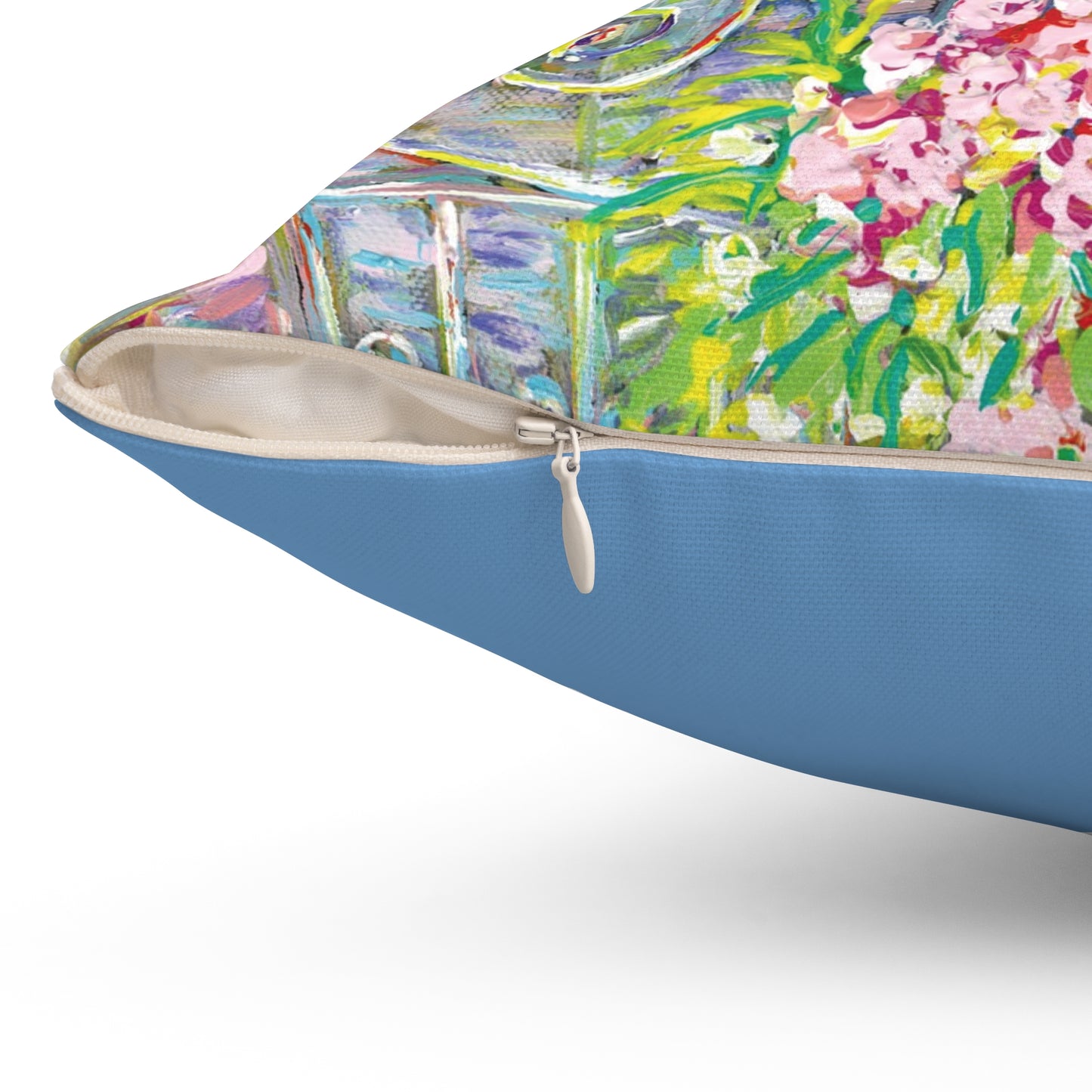 GARDEN GATE Square Pillow
